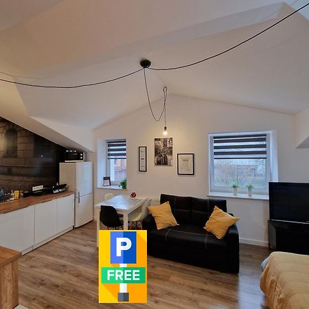 Max Apartamenty Lublin Przy Pkp, Klimatyzacja, Parking Bagian luar foto